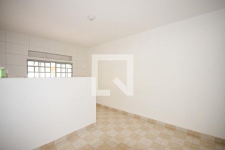 Sala de casa para alugar com 1 quarto, 42m² em Jardim Kuabara, Taboão da Serra