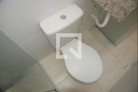 Banheiro de kitnet/studio para alugar com 1 quarto, 15m² em Mirandópolis, São Paulo