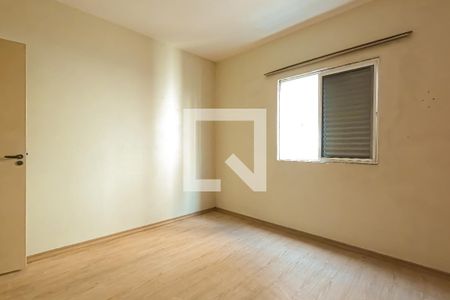 Quarto 1 de apartamento para alugar com 2 quartos, 49m² em Jardim Vila Galvao, Guarulhos
