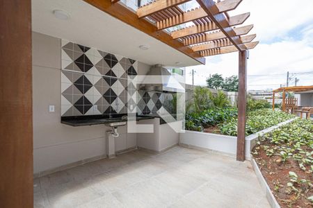 Apartamento à venda com 46m², 2 quartos e 1 vaga Apartamento à venda com 46m², 2 quartos e 1 vagaÁrea comum - Churrasqueira