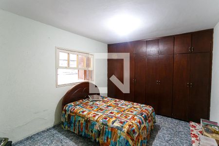 Casa para alugar com 151m², 4 quartos e 3 vagassuíte 1