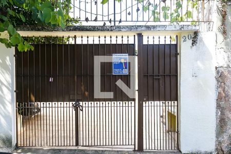 Casa para alugar com 151m², 4 quartos e 3 vagasFachada