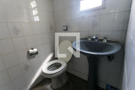 Casa para alugar com 151m², 4 quartos e 3 vagasBanheiro