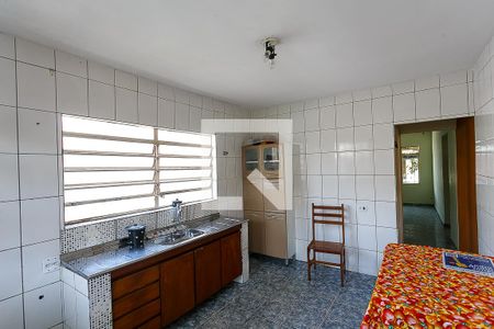 Casa para alugar com 151m², 4 quartos e 3 vagascozinha