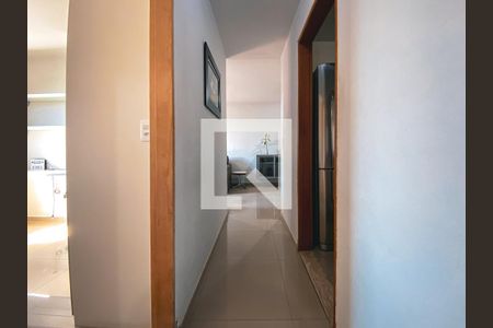 Corredor de apartamento à venda com 2 quartos, 58m² em Jardim Jaqueline, São Paulo