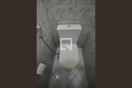 Casa para alugar com 72m², 2 quartos e 1 vaga Casa para alugar com 72m², 2 quartos e 1 vagabanheiro 2