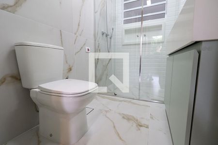 Apartamento para alugar com 100m², 3 quartos e sem vagaBanheiro da Suíte