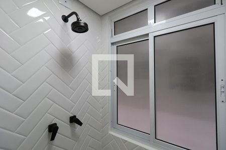 Apartamento para alugar com 100m², 3 quartos e sem vagaBanheiro Corredor