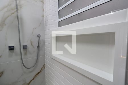 Apartamento para alugar com 100m², 3 quartos e sem vagaBanheiro da Suíte