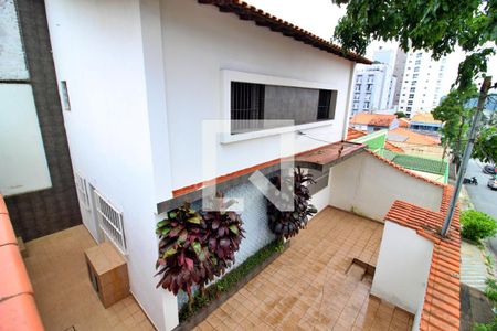Casa à venda com 200m², 2 quartos e 2 vagasQuintal