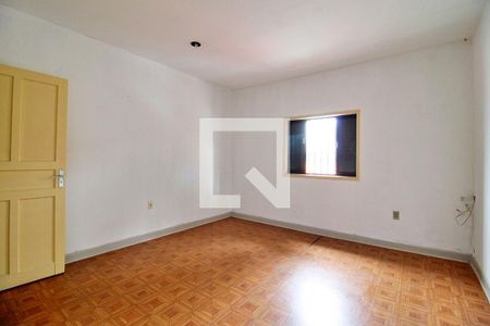 Quarto 2 de casa à venda com 2 quartos, 200m² em Campestre, Santo André