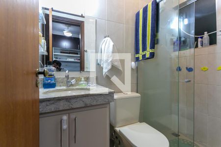 Banheiro da Suíte de apartamento para alugar com 3 quartos, 120m² em Paquetá, Belo Horizonte