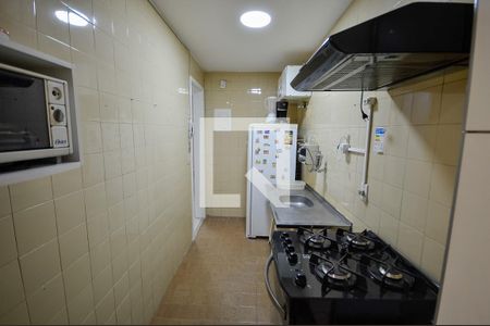 Apartamento à venda com 80m², 2 quartos e 1 vaga Apartamento à venda com 80m², 2 quartos e 1 vagaCozinha