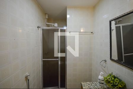 Apartamento à venda com 80m², 2 quartos e 1 vaga Apartamento à venda com 80m², 2 quartos e 1 vagaBanheiro