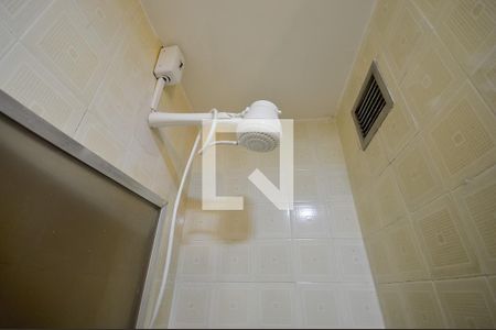 Apartamento à venda com 80m², 2 quartos e 1 vaga Apartamento à venda com 80m², 2 quartos e 1 vagaBanheiro