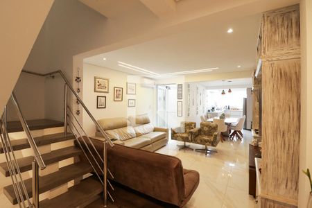 Sala/Cozinha de casa para alugar com 6 quartos, 500m² em Lauzane Paulista, São Paulo