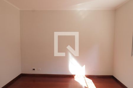 Casa para alugar com 230m², 3 quartos e 2 vagasQuarto 3
