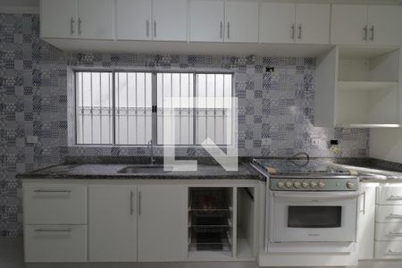 Casa para alugar com 230m², 3 quartos e 2 vagasCozinha