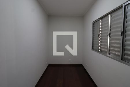 Casa para alugar com 230m², 3 quartos e 2 vagasQuarto 2