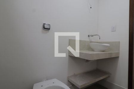 Casa para alugar com 230m², 3 quartos e 2 vagasBanheiro