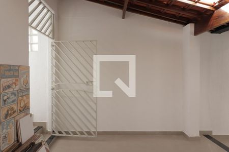 Casa para alugar com 230m², 3 quartos e 2 vagasQuintal