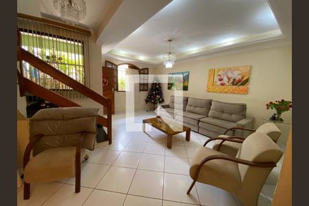 Casa à venda com 360m², 5 quartos e 4 vagas