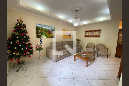 Casa à venda com 360m², 5 quartos e 4 vagas