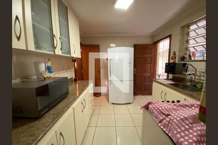 Casa à venda com 360m², 5 quartos e 4 vagas