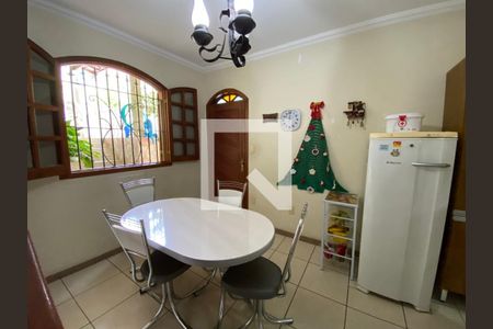 Casa à venda com 360m², 5 quartos e 4 vagas