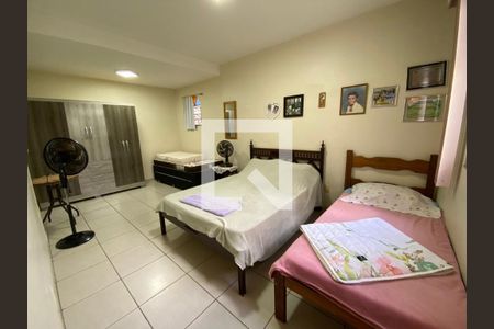 Casa à venda com 360m², 5 quartos e 4 vagas