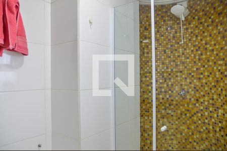 Apartamento à venda com 64m², 2 quartos e 1 vaga Apartamento à venda com 64m², 2 quartos e 1 vagaBanheiro da Suíte