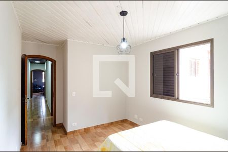 Casa à venda com 167m², 3 quartos e 2 vagasSuíte