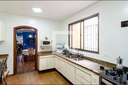 Casa à venda com 167m², 3 quartos e 2 vagasCozinha