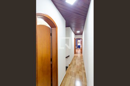 Casa à venda com 167m², 3 quartos e 2 vagasCorredor