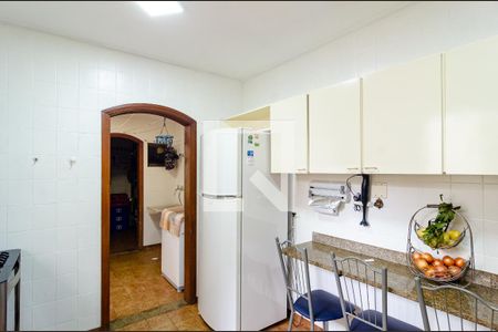 Casa à venda com 167m², 3 quartos e 2 vagasCozinha