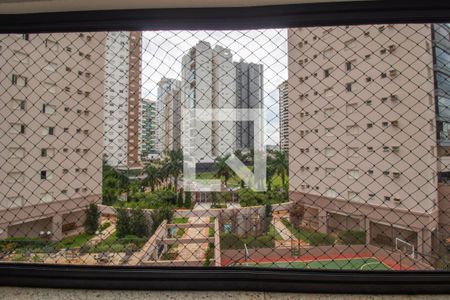 Apartamento à venda com 69m², 2 quartos e 1 vaga Apartamento à venda com 69m², 2 quartos e 1 vagaVista da varanda