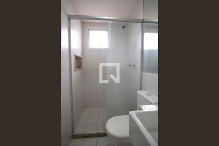 Apartamento à venda com 69m², 2 quartos e 1 vaga Apartamento à venda com 69m², 2 quartos e 1 vagaBanheiro da suíte 2