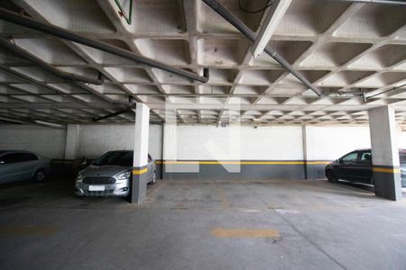 Apartamento à venda com 69m², 2 quartos e 1 vaga Apartamento à venda com 69m², 2 quartos e 1 vagaGaragem