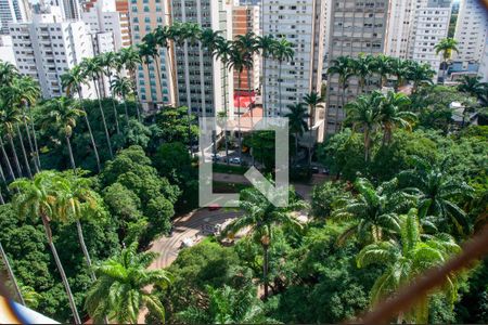 Apartamento à venda com 107m², 2 quartos e 1 vagaSuíte