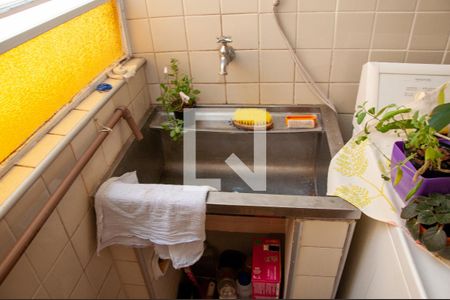 Apartamento à venda com 107m², 2 quartos e 1 vagaCozinha e Área de Serviço