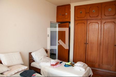 Apartamento à venda com 107m², 2 quartos e 1 vagaQuarto 