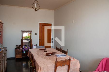 Sala de apartamento à venda com 2 quartos, 107m² em Centro, Campinas