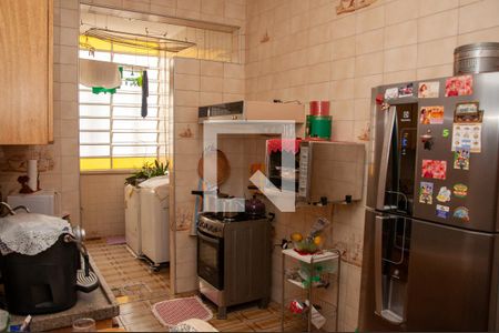 Apartamento à venda com 107m², 2 quartos e 1 vagaCozinha e Área de Serviço