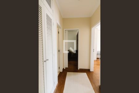 Corredor de apartamento para alugar com 3 quartos, 90m² em Perdizes, São Paulo