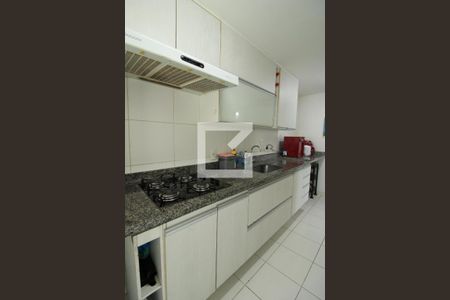 Apartamento à venda com 100m², 4 quartos e 2 vagasCozinha