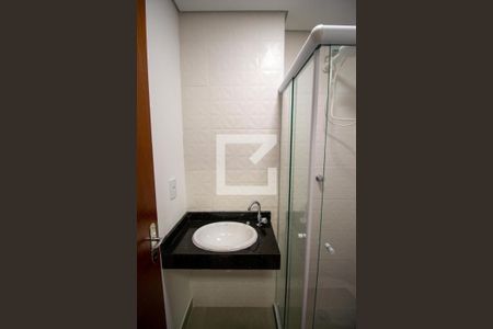 Banheiro de apartamento à venda com 1 quarto, 28m² em Cidade Antônio Estêvão de Carvalho, São Paulo