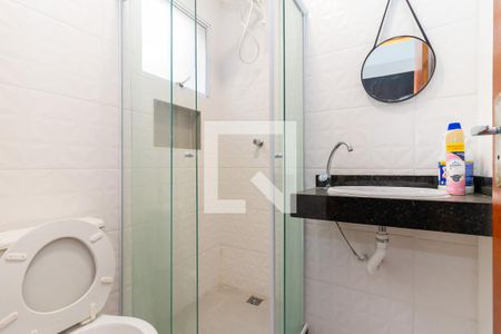 Banheiro de kitnet/studio à venda com 1 quarto, 27m² em Cidade Antônio Estêvão de Carvalho, São Paulo