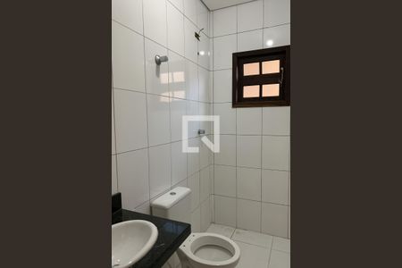 Banheiro de apartamento para alugar com 1 quarto, 50m² em Jardim Casa Branca, Suzano