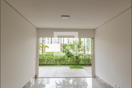 Apartamento para alugar com 3 quartos, 200m² em Centro Empresarial Tamboré, Santana de Parnaíba