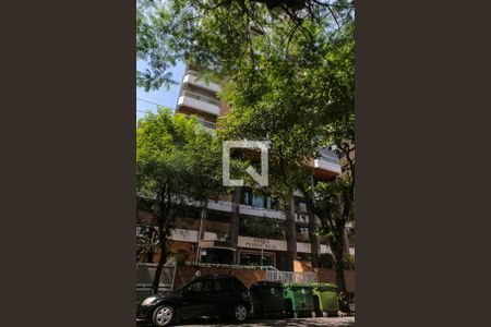 Apartamento para alugar com 115m², 3 quartos e 2 vagasFachada